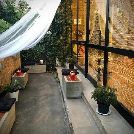 Room In Bb - Hotel Villa Alexandra A Stones Throw From The Sea בית הארחה